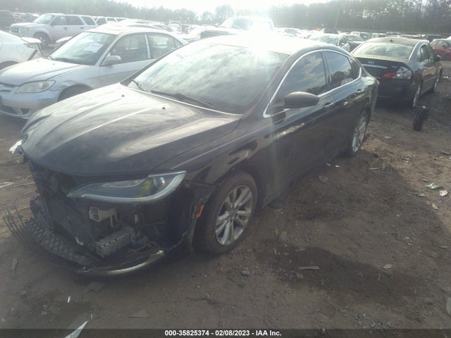 Chrysler 200 Limited 2015 1C3CCCABXFN738720 Image 2