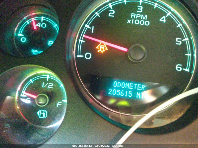 2008 GMC YUKON SLE W/3SB VIN: 1GKFC13068J101282