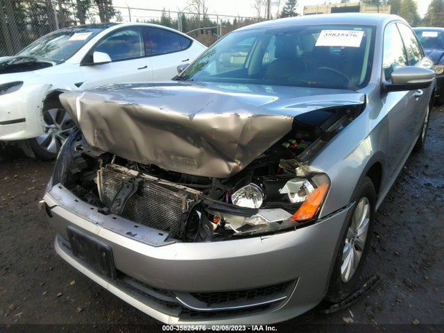 1VWAT7A39EC077398 Volkswagen Passat Wolfsburg Ed