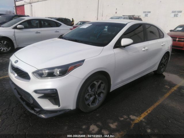 3KPF24AD3KE135982 KIA Forte Lxs