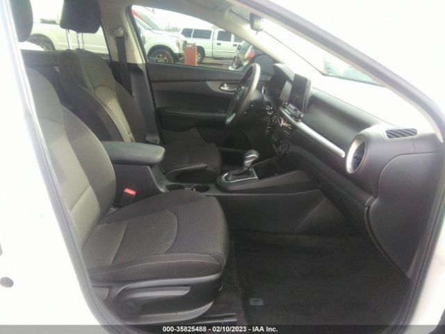 3KPF24AD3KE135982 KIA Forte Lxs
