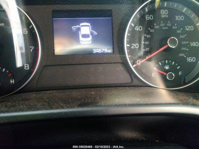 3KPF24AD3KE135982 KIA Forte Lxs