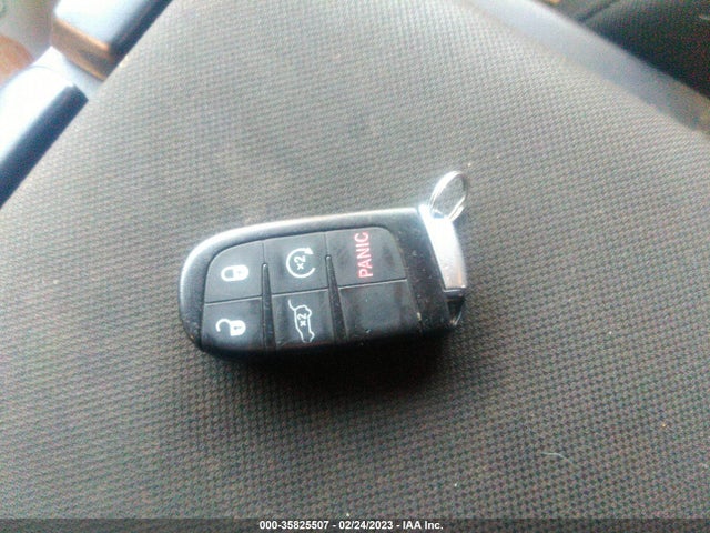 Jeep Grand Cherokee 2014 1C4RJFJT8EC531677 Image 3