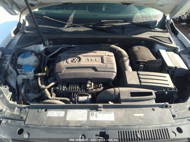 2015 Volkswagen Passat, VIN: 1VWAS7A35FC101085