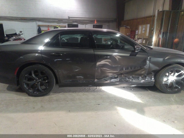 2022 Chrysler 300, VIN: 2C3CCABG7NH130904