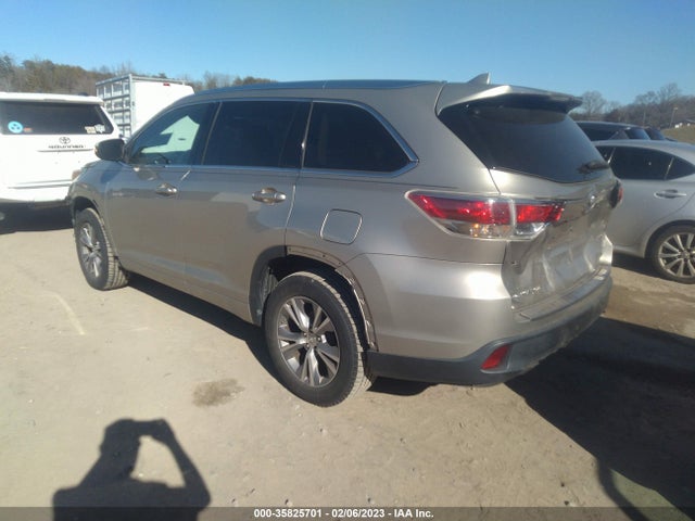 Toyota Highlander Xle V6 2015 5TDKKRFH0FS053114 Image 3