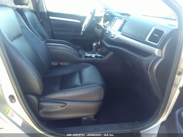 Toyota Highlander Xle V6 2015 5TDKKRFH0FS053114 Image 5