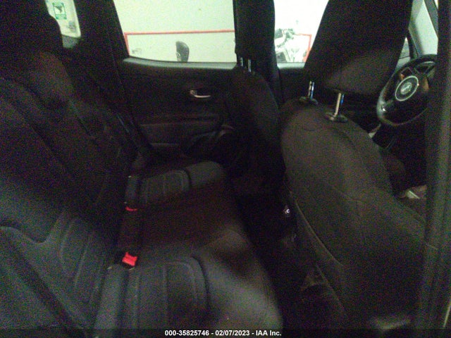 2022 Jeep Renegade, VIN: ZACNJDB13NPN49089