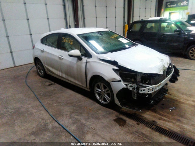 Chevrolet CRUZE LT 2017 3G1BE6SM2HS595346 Image 1