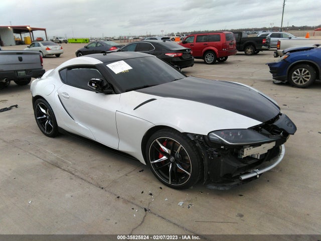 2021 Toyota Supra, VIN: WZ1DB0C04MW041002