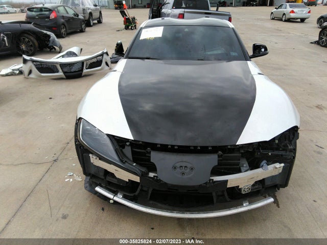 2021 Toyota Supra, VIN: WZ1DB0C04MW041002