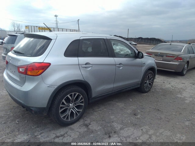 JA4AR3AU1GZ056073 Mitsubishi Outlander Sport 2.0 Es