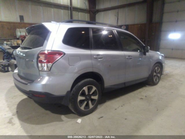 JF2SJAGC9HH516528 Subaru Forester