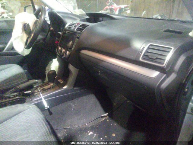 JF2SJAGC9HH516528 Subaru Forester