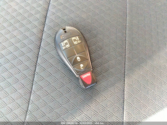 2010 DODGE GRAND CARAVAN SXT VIN: 2D4RN5D12AR416571