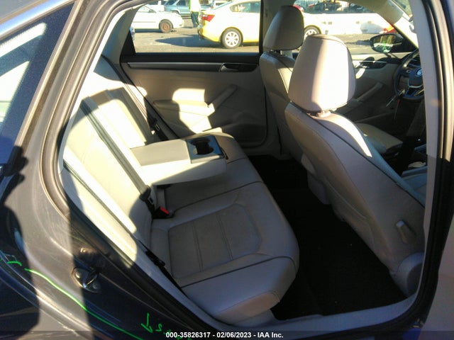 2016 Volkswagen Passat, VIN: 1VWAS7A36GC044252
