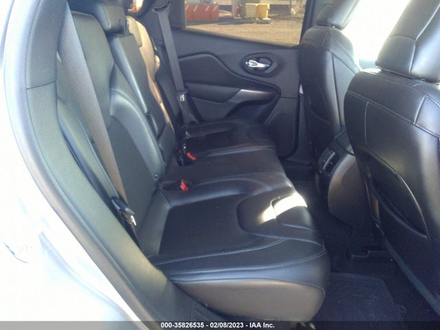 2019 JEEP CHEROKEE LATITUDE PLUS VIN: 1C4PJLLB7KD420327