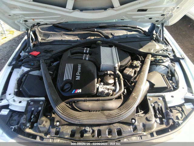 BMW M4 2015 WBS3R9C5XFK333732 Image 10