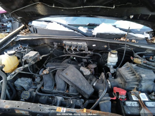 2008 FORD ESCAPE XLT VIN: 1FMCU03158KD47938
