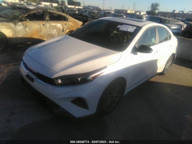 3KPF54AD2PE553464 KIA Forte Gt-line