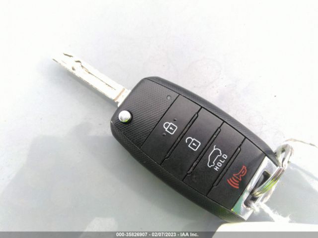 KNDJN2A22J7894142 KIA Soul Base