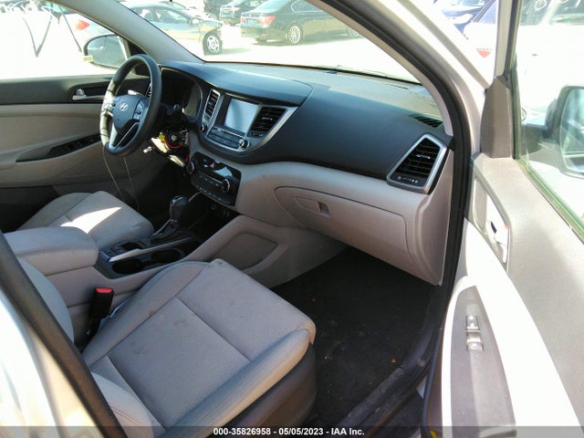 Hyundai TUCSON SEL 2018 KM8J3CA48JU676703 Image 6