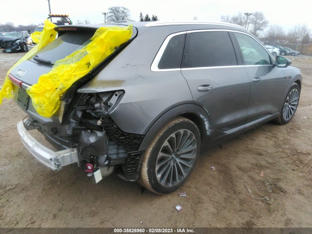 WA1VAAGEXKB005346 Audi E-tron Prestige