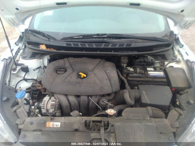 2015 Hyundai Elantra, VIN: 5NPDH4AE2FH584392
