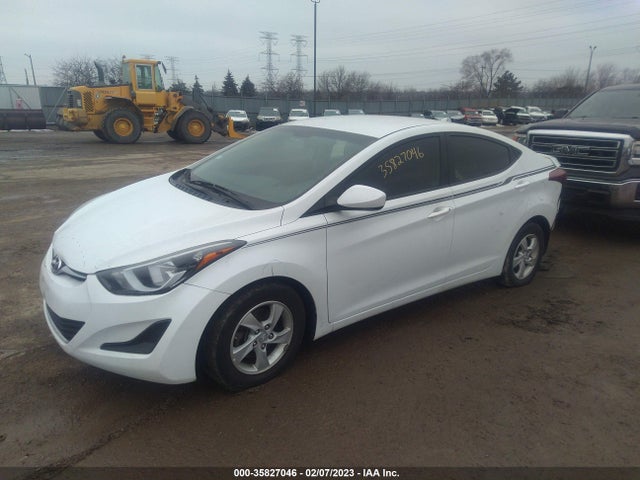2015 Hyundai Elantra, VIN: 5NPDH4AE2FH584392