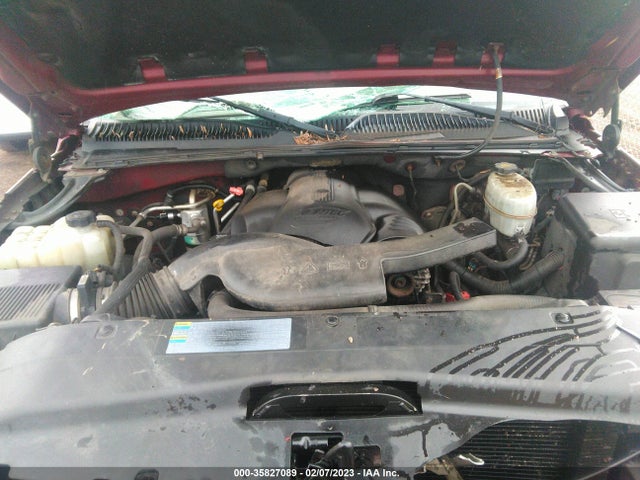 1GYEK63N05R195055 Cadillac Escalade
