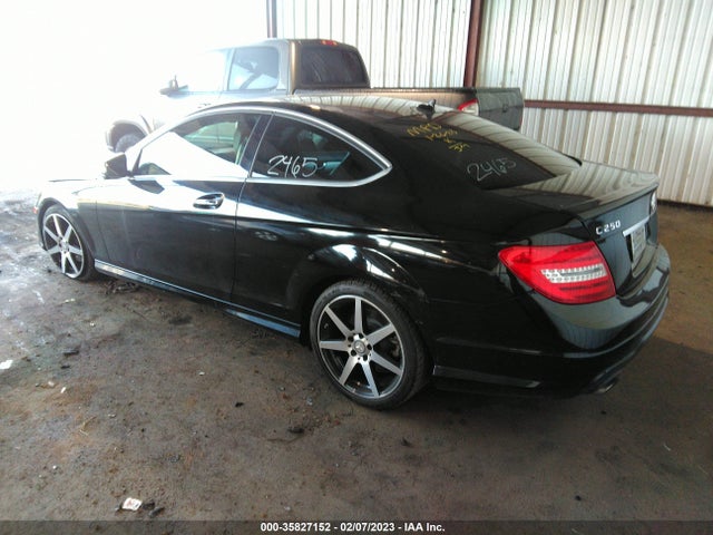 2015 Mercedes-Benz C-Class, VIN: WDDGJ4HBXFG388479
