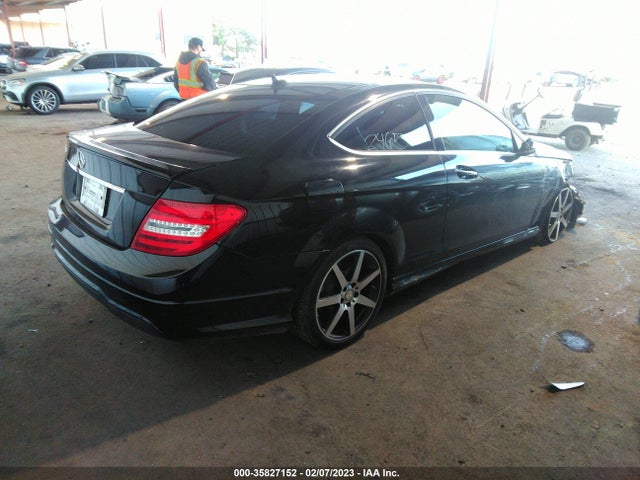 2015 Mercedes-Benz C-Class, VIN: WDDGJ4HBXFG388479