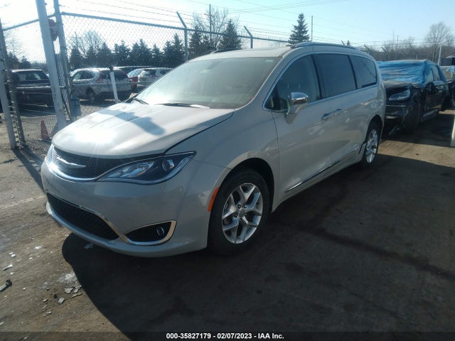 Chrysler Pacifica Limited 2020 2C4RC1GG3LR187039 Image 2