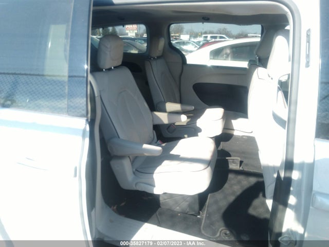 Chrysler Pacifica Limited 2020 2C4RC1GG3LR187039 Image 8