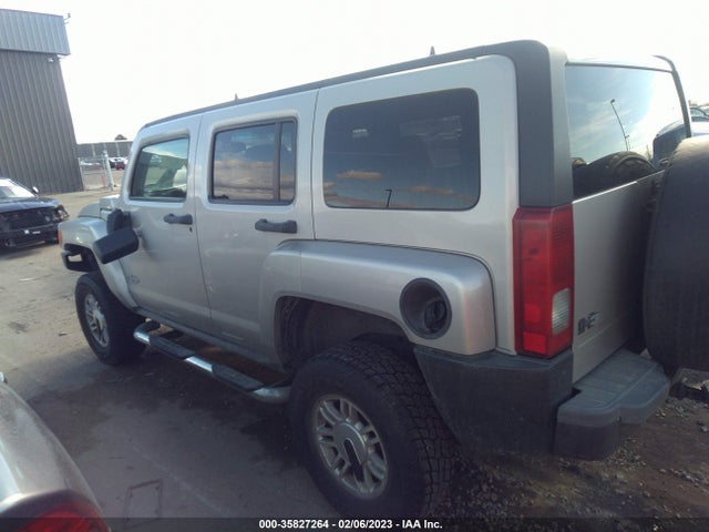 5GTDN136068118075 Hummer H3