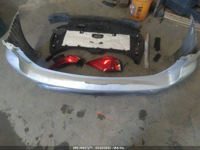5N1DR2MM2JC632929 Nissan Pathfinder Sv