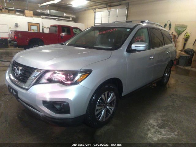 5N1DR2MM2JC632929 Nissan Pathfinder Sv