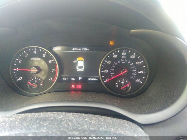 KNAE25LA8J6032790 KIA Stinger Premium