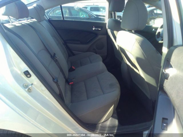 KNAFK4A65F5418013 KIA FORTE LX