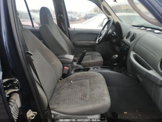 1J4GL48K17W647513 Jeep Liberty Sport