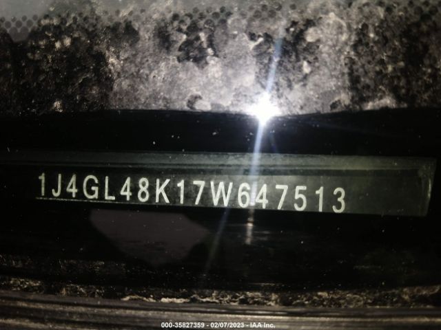 1J4GL48K17W647513 Jeep Liberty Sport
