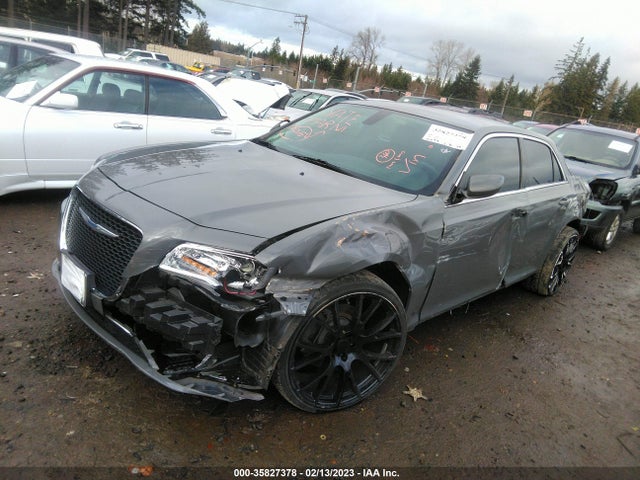2C3CCARG5JH175100 Chrysler 300 Touring L