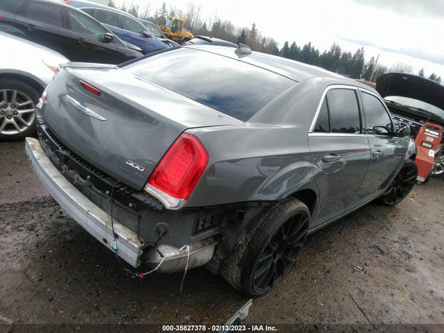 2C3CCARG5JH175100 Chrysler 300 Touring L