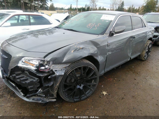 2C3CCARG5JH175100 Chrysler 300 Touring L