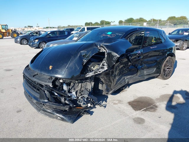 2022 PORSCHE MACAN WP1AA2A58NLB09009 Photo 1