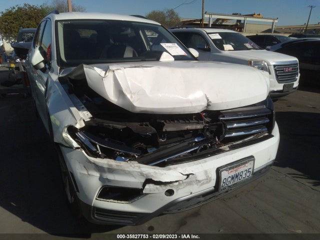 3VV3B7AX6JM216060 Volkswagen Tiguan Sel/se