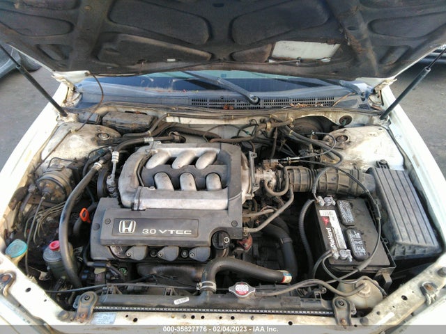 2000 HONDA ACCORD SDN EX W/LEATHER VIN: 1HGCG1657YA094869
