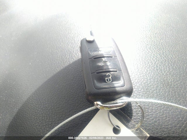 2011 VOLKSWAGEN JETTA SPORTWAGEN TDI VIN: 3VWPL8AJ9BM623982