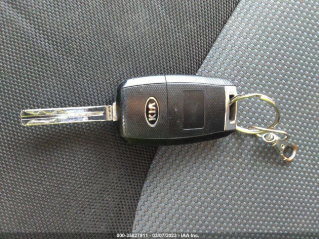KNDPB3AC2F7720838 KIA Sportage Lx