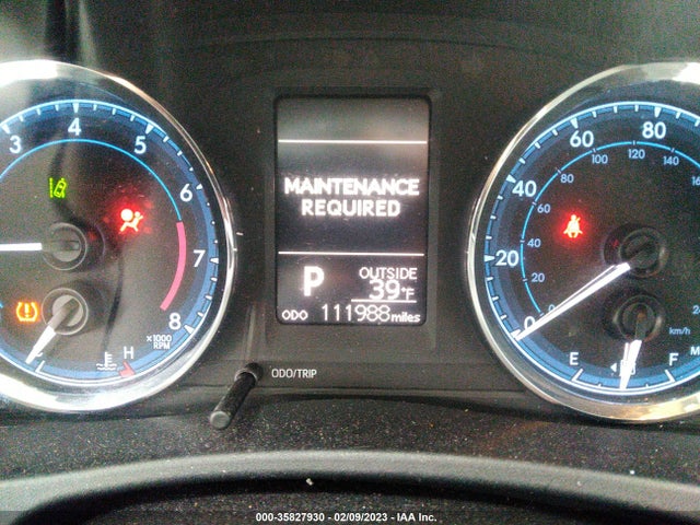 2018 Toyota Corolla, VIN: 2T1BURHE1JC078053